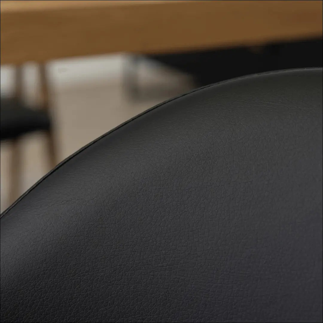 Kėdė iš eko odos juodos spalvos TE109 - €58 Save 15% 50-100, __label:Pristatymas 5-14 d.d., elite, Krzesła,