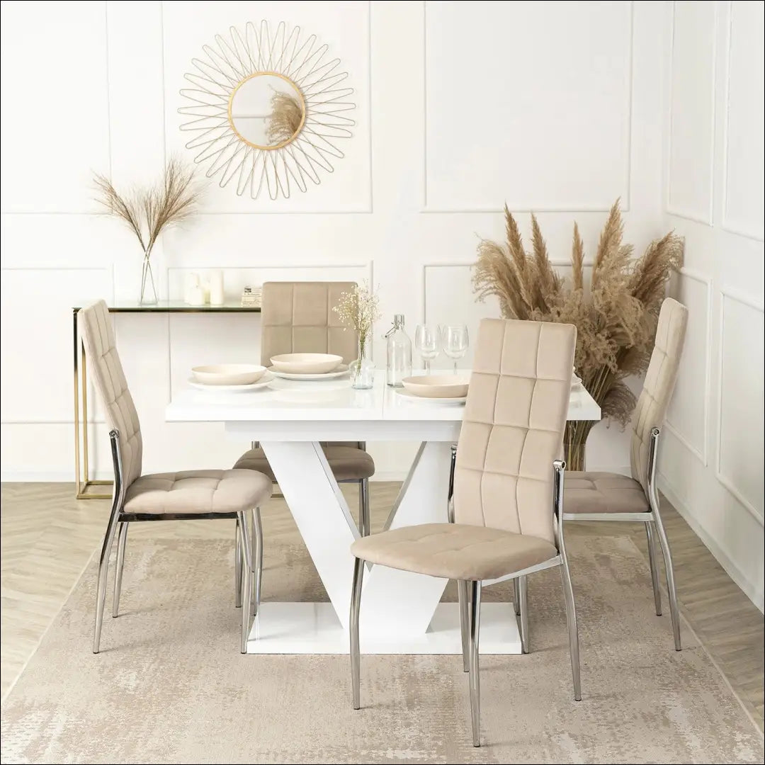 Kėdė su veliūro audiniu smėlio spalvos TE039 - €43 Save 15% 25-50, __label:Pristatymas 5-14 d.d., elite, Krzesła,
