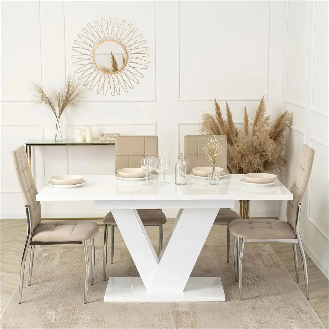 Kėdė su veliūro audiniu smėlio spalvos TE039 - €43 Save 15% 25-50, __label:Pristatymas 5-14 d.d., elite, Krzesła,