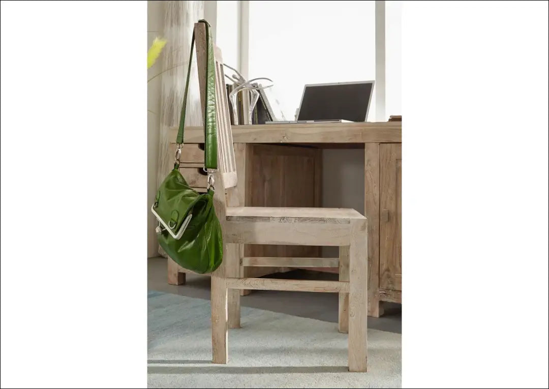 Kėdė VI1032 - €145 Save 55% 100-200, __label:Pristatymas 1-2 d.d., color-ruda, kedes-valgomojo, material-medzio-masyvas