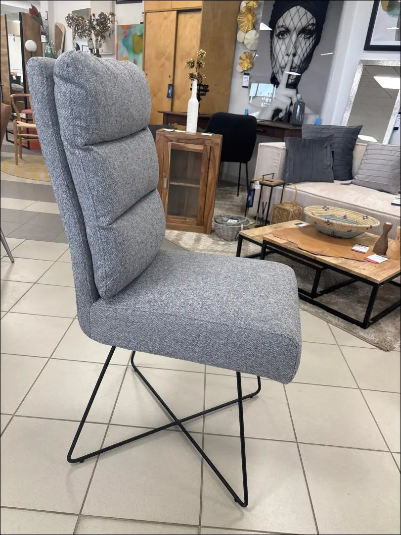 Kėdė VI1064 - €85 Save 55% 50-100, __label:Pristatymas 1-2 d.d., color-pilka, kedes-valgomojo, material-gobelenas €50