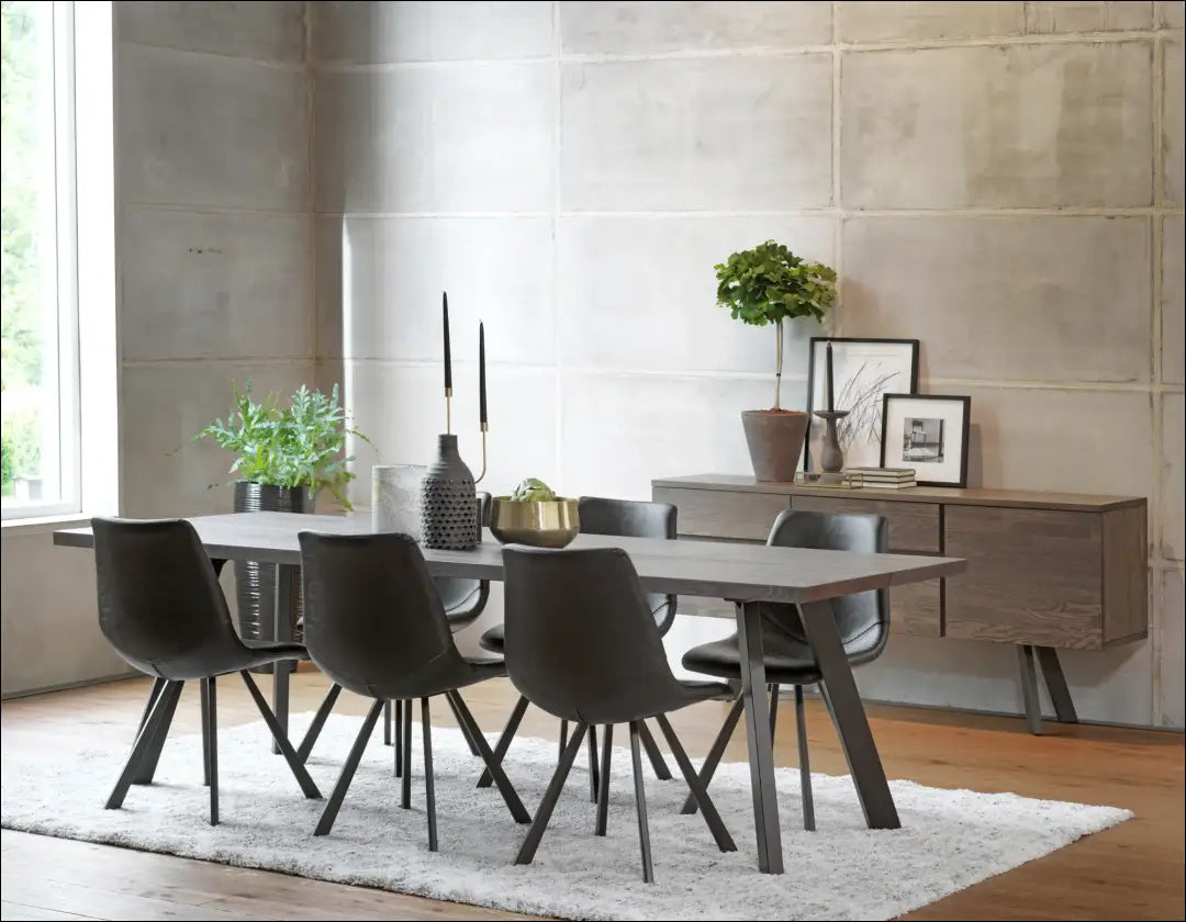 Kėdė VI1068 - €88 Save 50% 50-100, __label:Pristatymas 1-2 d.d., color-juoda, kedes-valgomojo, material-dirbtine-oda