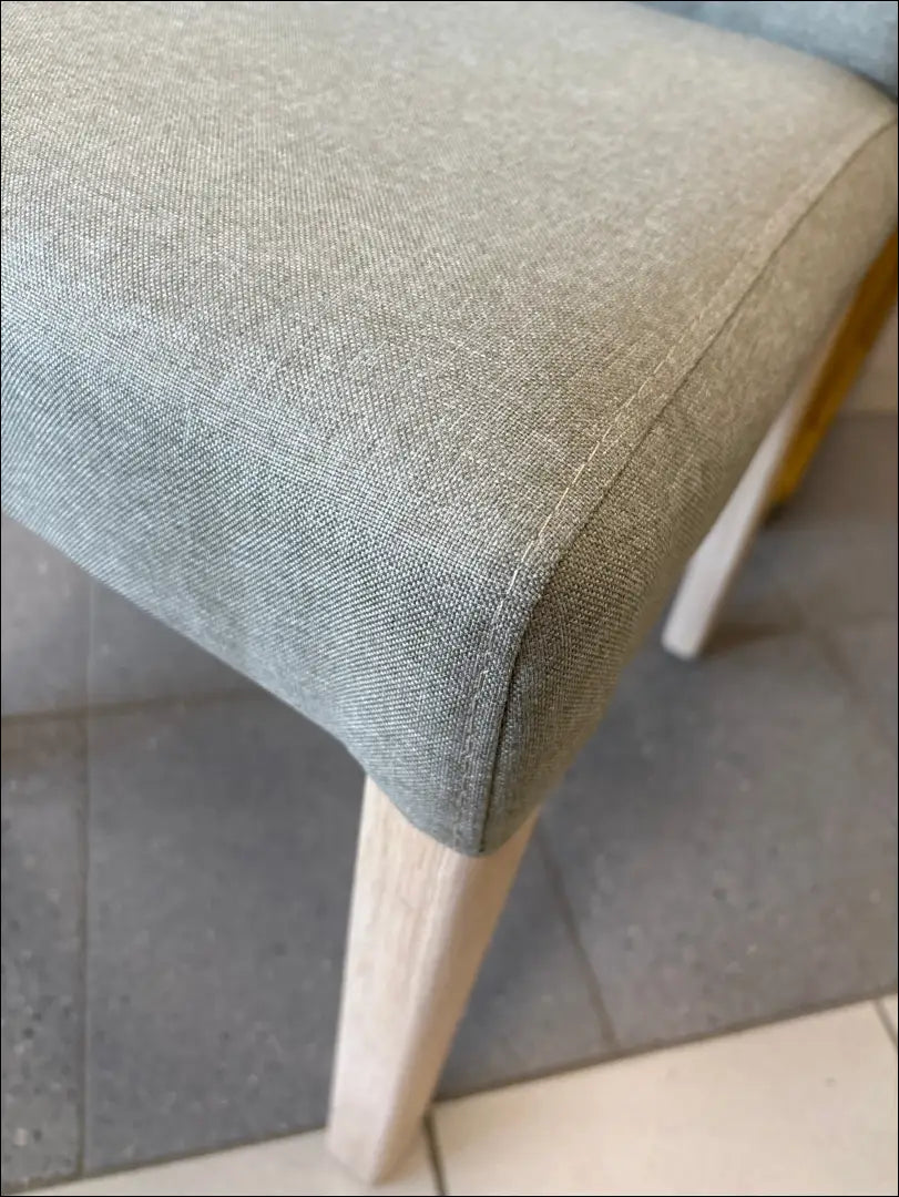 Kėdė VI1549 - €39 Save 50% 25-50, __label:Pristatymas 1-2 d.d., color-pilka, kedes-valgomojo, material-gobelenas
