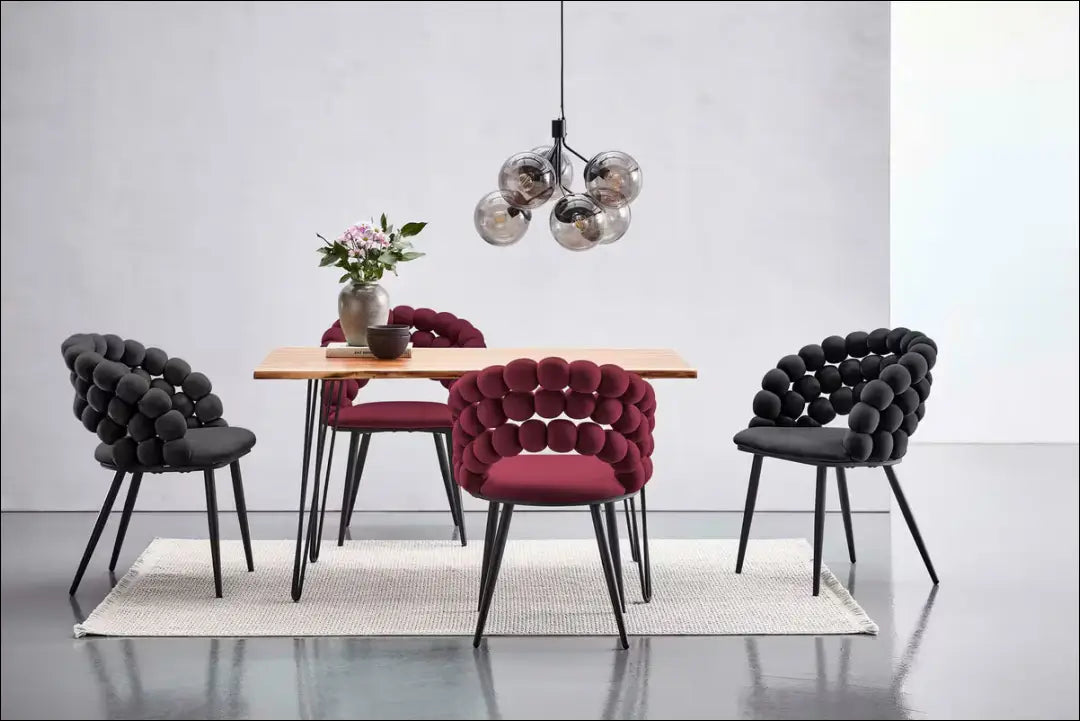Kėdė VI1553 - €85 Save 50% 50-100, __label:Pristatymas 1-2 d.d., color-juoda, kedes-valgomojo, material-aksomas Aksomas