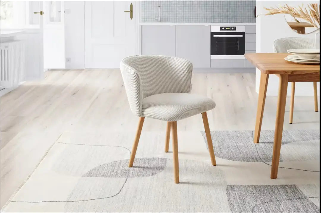 Kėdė VI1616 - €45 Save 50% 25-50, __label:Pristatymas 1-2 d.d., color-kremas, kedes-valgomojo, material-aksomas Aksomas