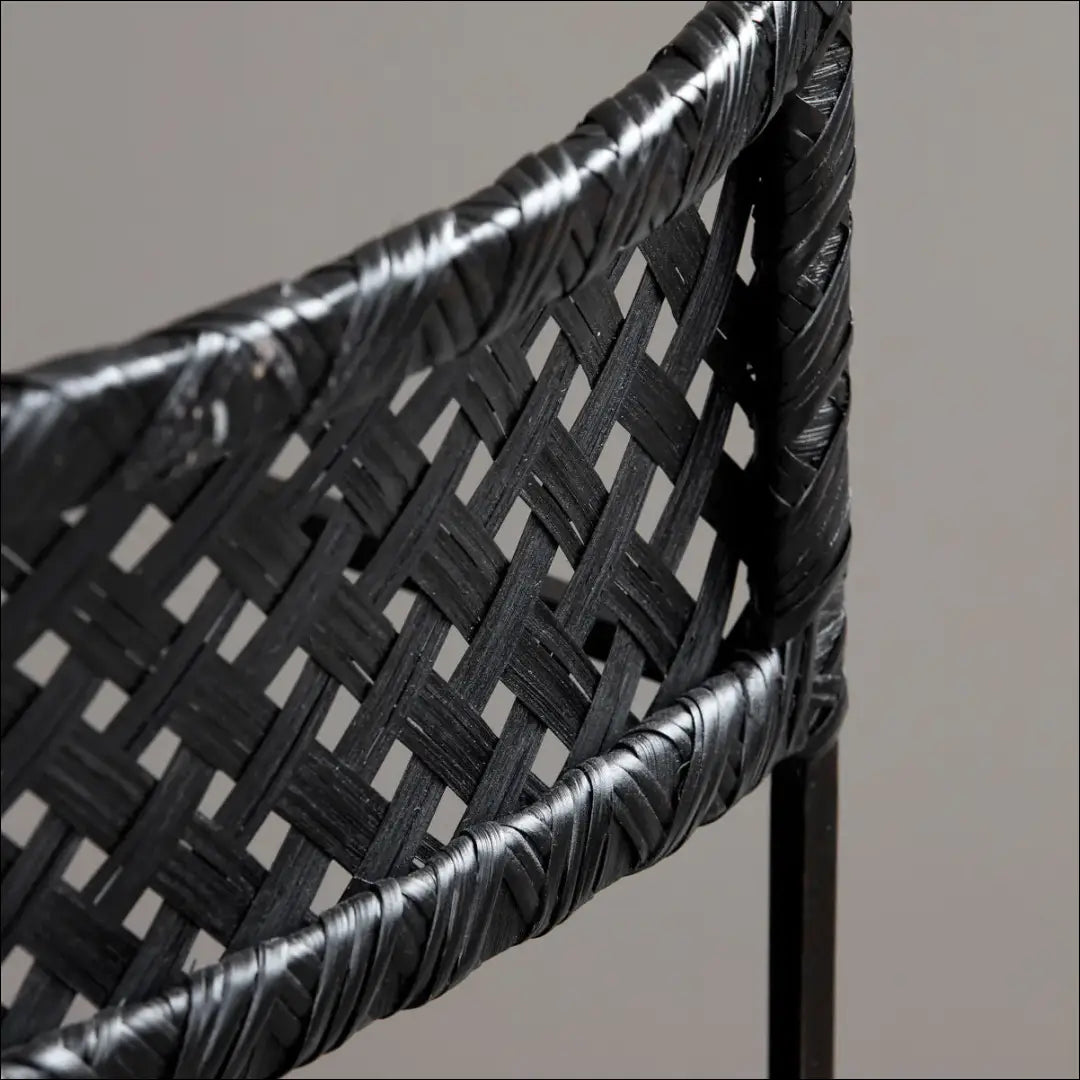 Kėdė VI743 - €143 Save 65% 100-200, __label:Pristatymas 1-2 d.d., color-juoda, kedes-valgomojo, material-metalas Juoda