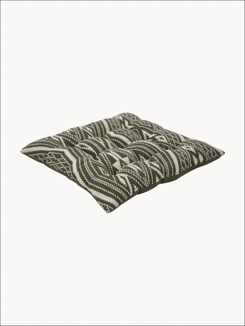 Kėdės pagalvėlė DI7042 - €9 Save 65% __label:Pristatymas 1-2 d.d., color-balta, color-zalia, kedes-pagalvele,