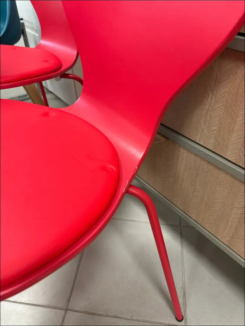 Kėdžių komplektas (4vnt) VI891 - €84 Save 65% 50-100, __label:Pristatymas 1-2 d.d., color-raudona,