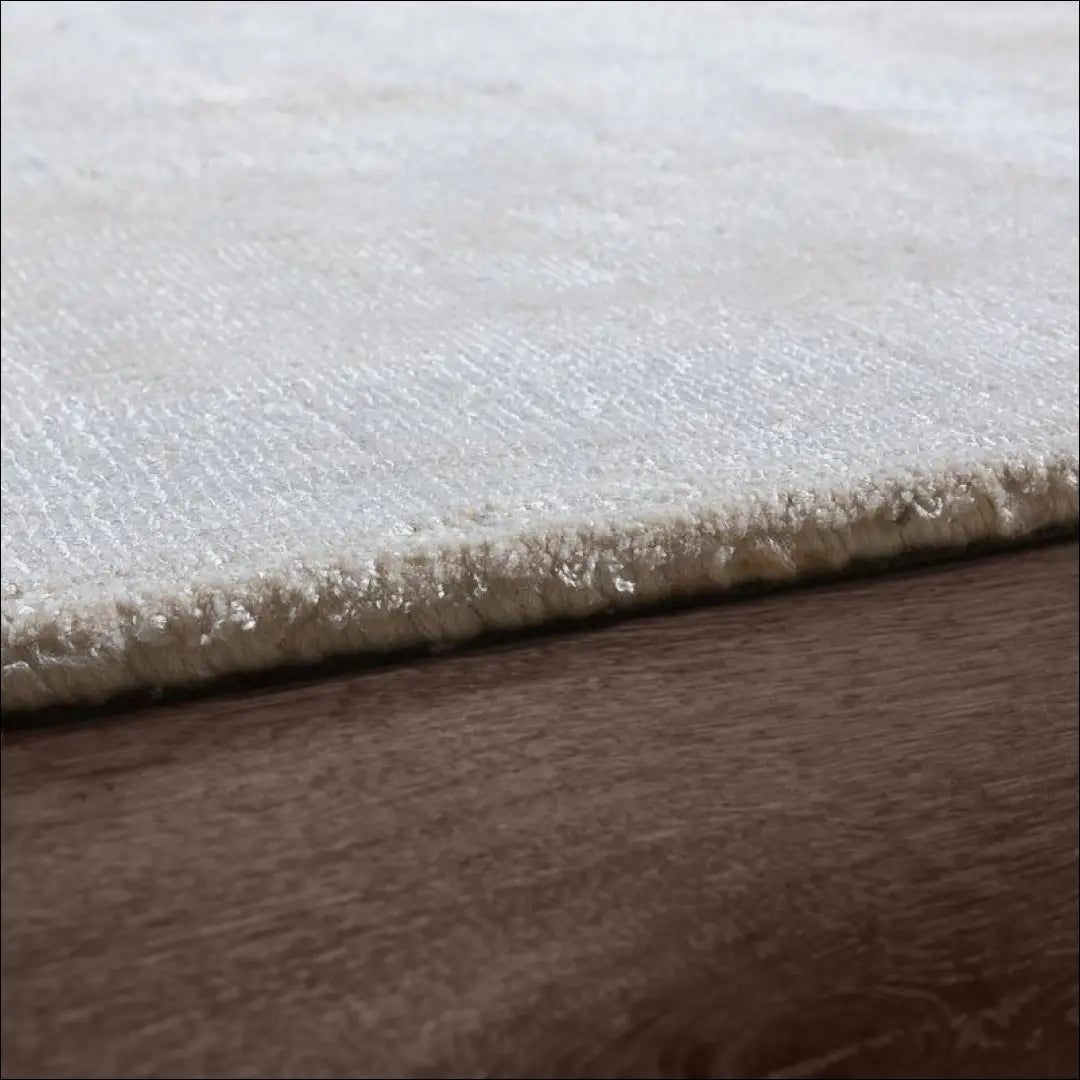 Kilimas RU928 - €488 Save 15% __label:Pristatymas 1-2 d.d., color-kremas, kilimai, material-viskoze, notouch15 160 cm x