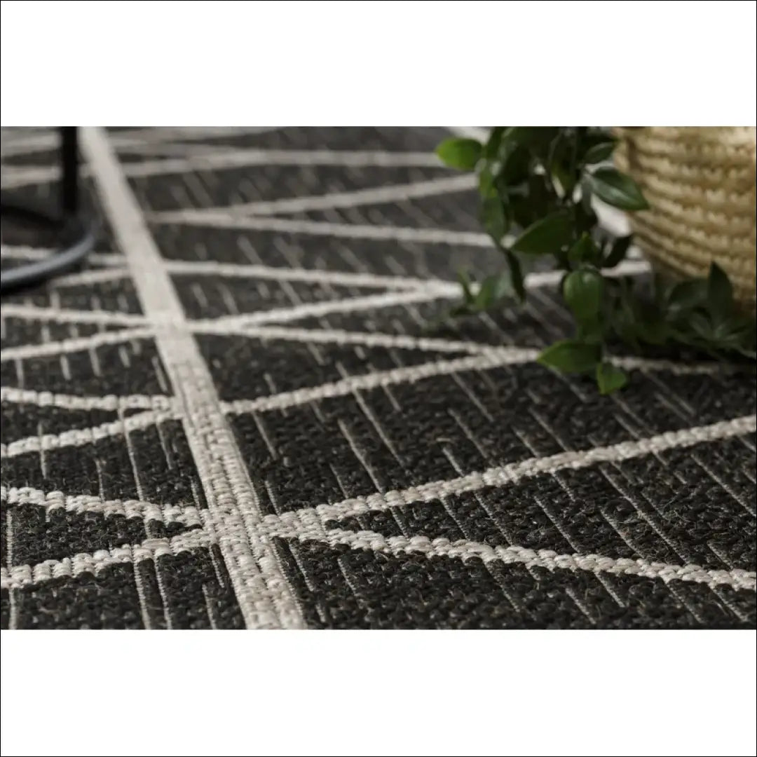 Kilimas RU1064 - €62 Save 50% 50-100, __label:Pristatymas 1-2 d.d., color-juoda, kilimai, lauko 120 cm x 170 / Juoda