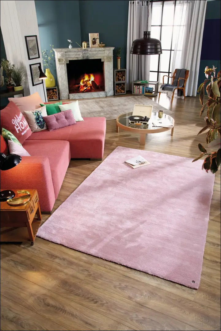 Kilimas RU1404 - €145 Save 50% 100-200, __label:Pristatymas 1-2 d.d., color-rozine, Dydis-160-x-230-cm, Dydis-160x230cm