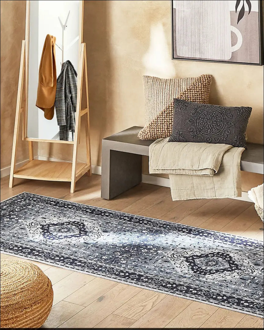 Kilimas RU1588 - €29 Save 50% 25-50, __label:Pristatymas 1-2 d.d., color-juoda, color-pilka, kilimai 60 cm x 200