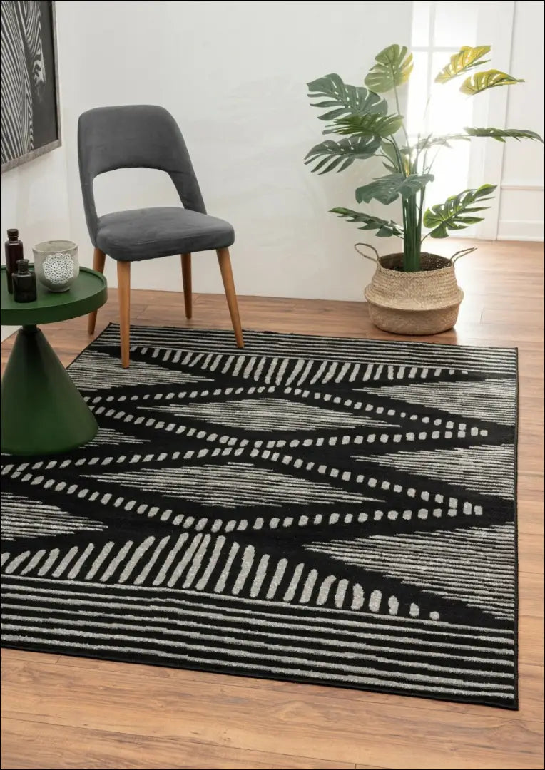 Kilimas RU248 - €68 Save 55% 50-100, __label:Pristatymas 1-2 d.d., color-juoda, color-pilka, kilimai Kilimai | Namų