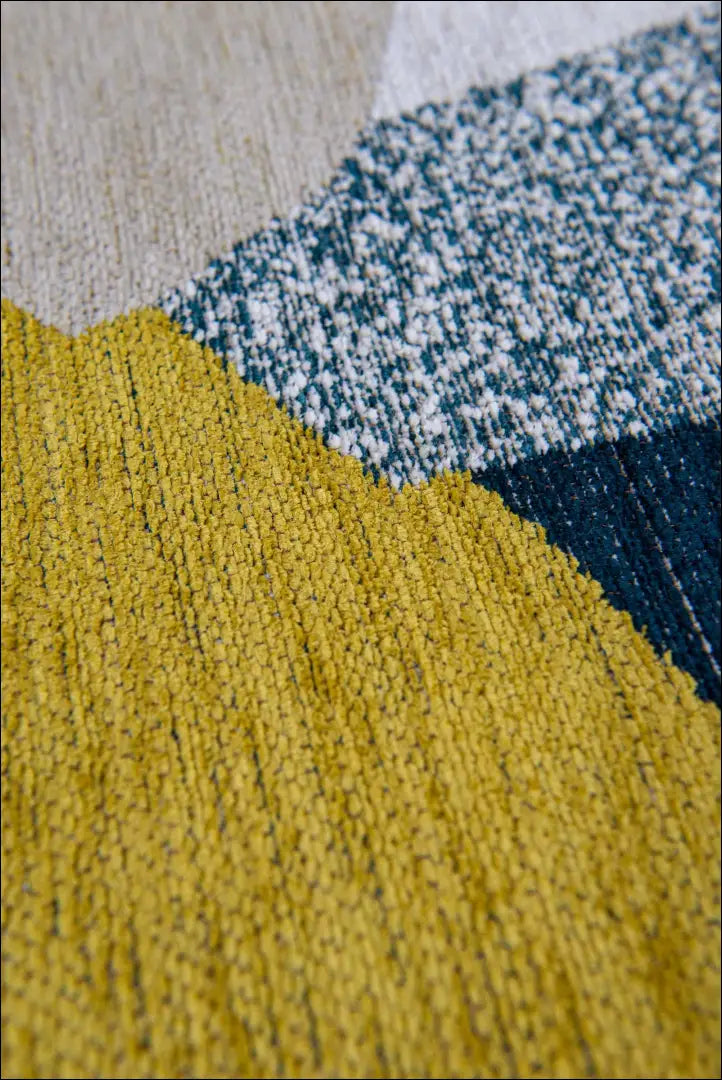 Kilimas RU745 - €450 Save 50% __label:Pristatymas 1-2 d.d., apvalus, color-geltona, color-zalia, kilimai 240 cm