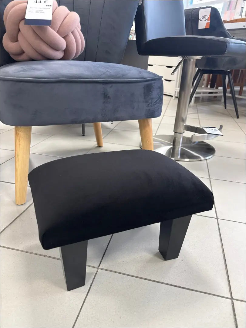 Kojų kėdutė MI849 - €55 Save 50% 50-100, __label:Pristatymas 1-2 d.d., color-juoda, foteliai, material-aksomas €50