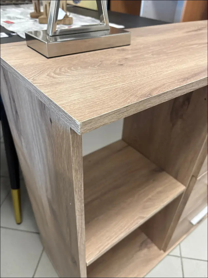 Komoda SI1914 - €48 Save 70% 25-50, __label:Pristatymas 1-2 d.d., color-ruda, material-mediena, pazeistas €25 to €50