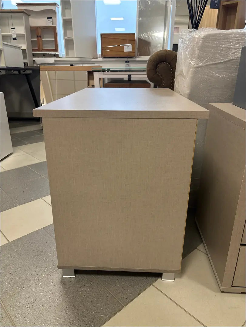 Komoda SI1992 - €65 Save 50% 50-100, __label:Pristatymas 1-2 d.d., color-pilka, komodos, material-mediena €50 to €100