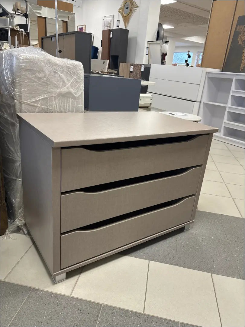 Komoda SI1992 - €65 Save 50% 50-100, __label:Pristatymas 1-2 d.d., color-pilka, komodos, material-mediena €50 to €100