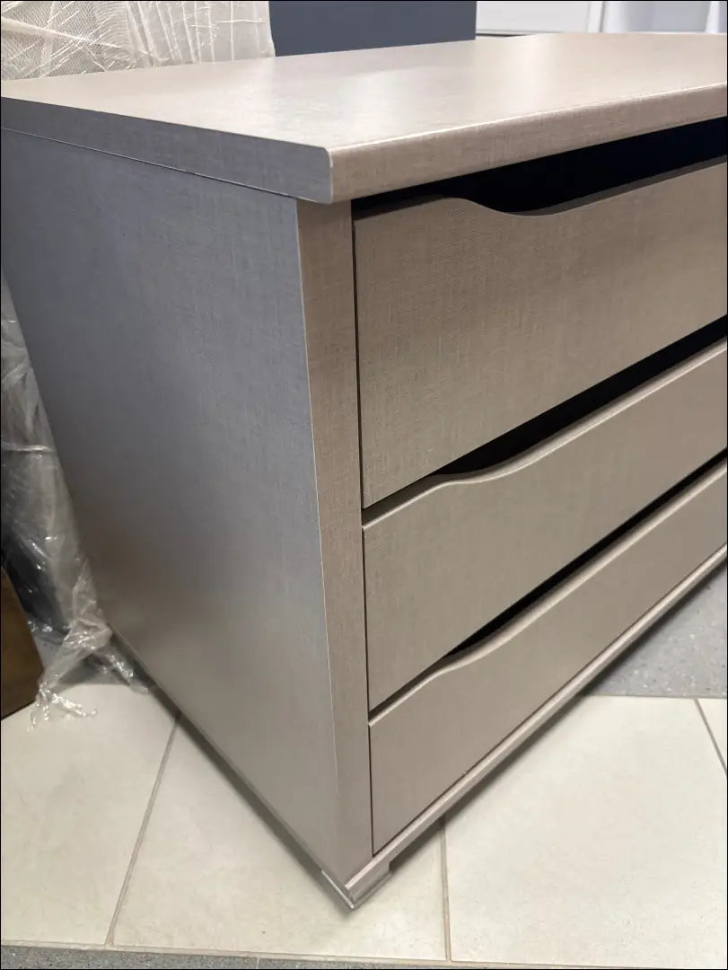 Komoda SI1992 - €65 Save 50% 50-100, __label:Pristatymas 1-2 d.d., color-pilka, komodos, material-mediena €50 to €100