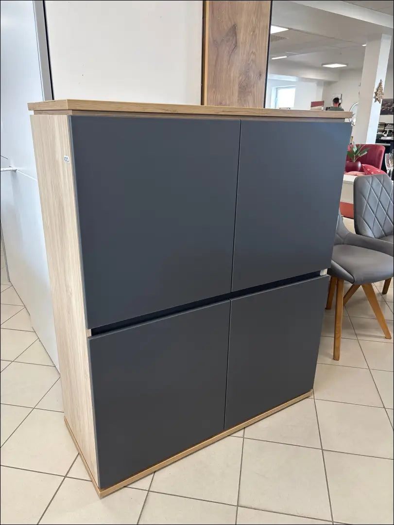 Komoda SI2220 - €110 Save 60% 100-200, __label:Pristatymas 1-2 d.d., color-pilka, color-ruda, material-mediena €100