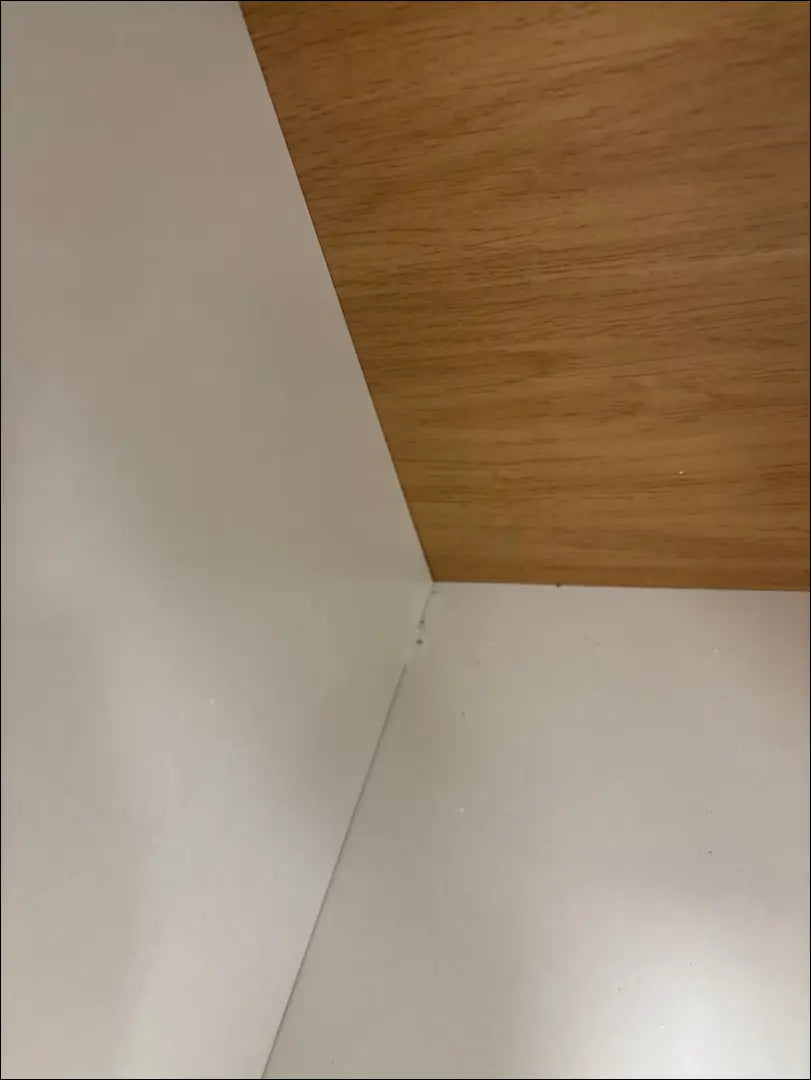 Komoda SI2493 - €110 Save 65% 100-200, __label:Pristatymas 1-2 d.d., color-auksine, color-balta, material-mdf €100