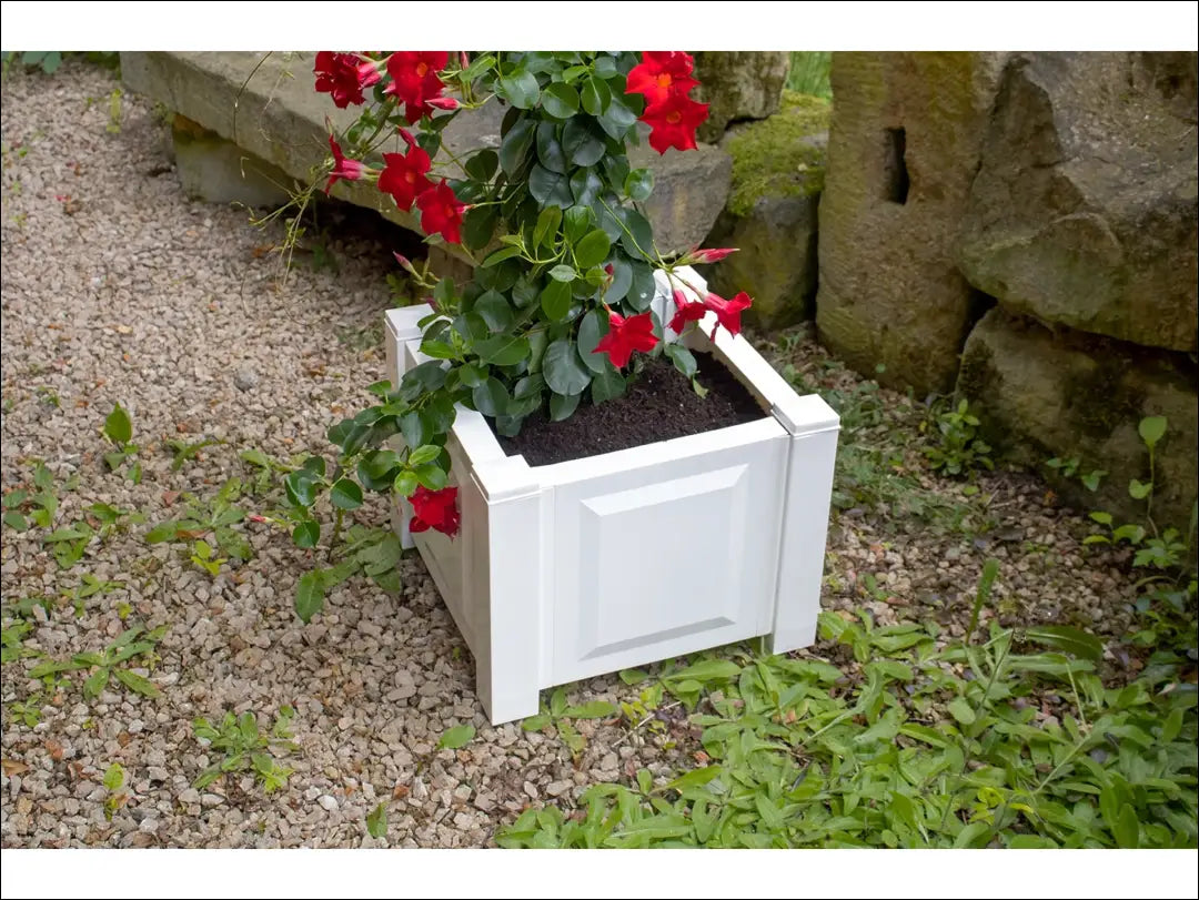 Kvadratinis baltas vazonas DA405 - €25 Save 50% 25-50, __label:Pristatymas 1-2 d.d., lauko baldai, lauko-kita to €50