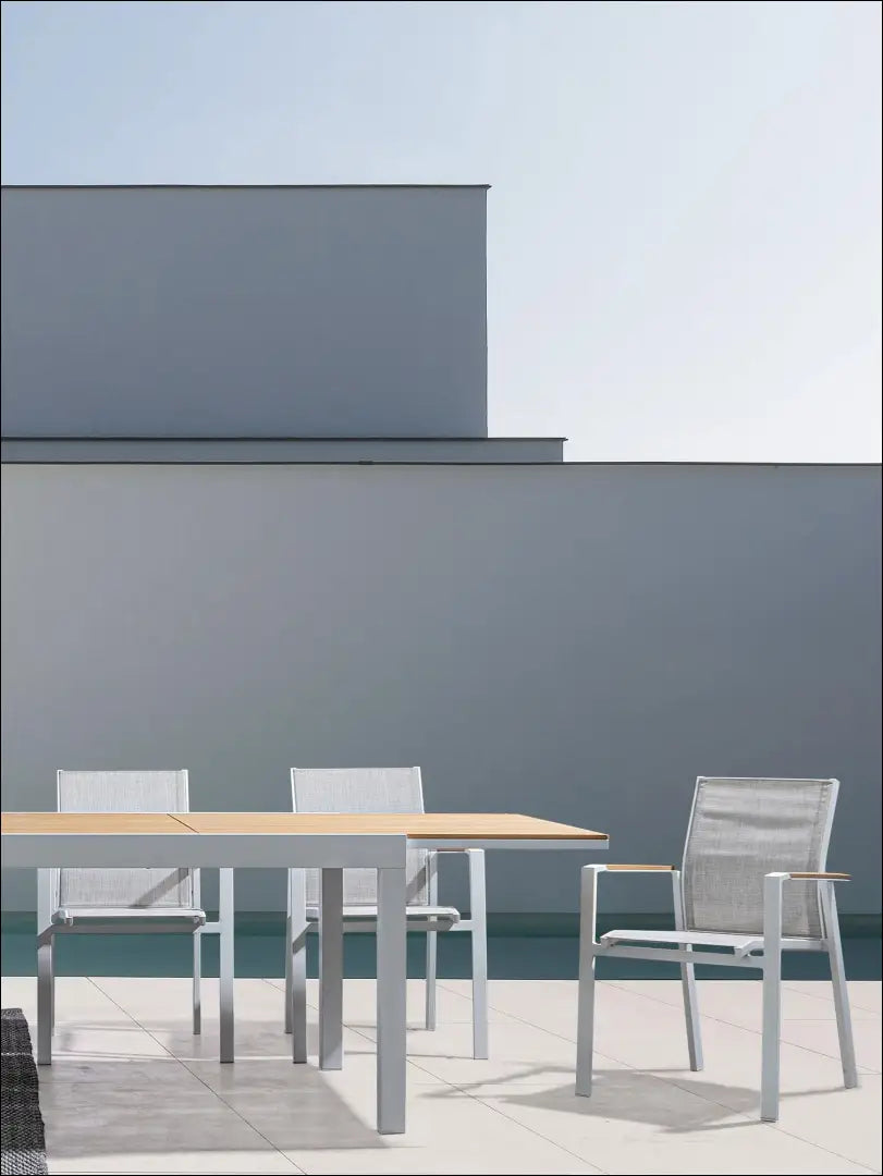 Lauko kėdė LI397 - €45 Save 60% 25-50, __label:Pristatymas 1-2 d.d., color-balta, color-pilka, color-ruda €25 to €50