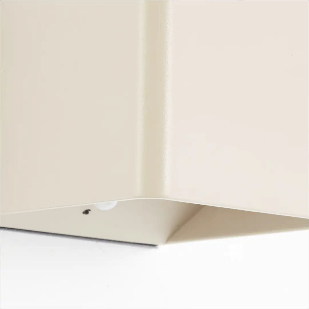 Lauko sieninis šviestuvas DI12469 - €18 Save 50% __label:Pristatymas 1-2 d.d., color-smelio, interjeras, baldai,