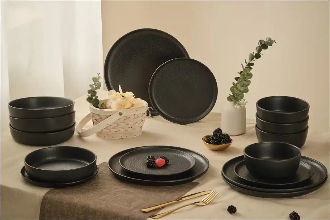 Lėkštučių komplektas (4vnt) DI12707 - €10 Save 50% __label:Pristatymas 1-2 d.d., color-juoda, indai, interjeras,
