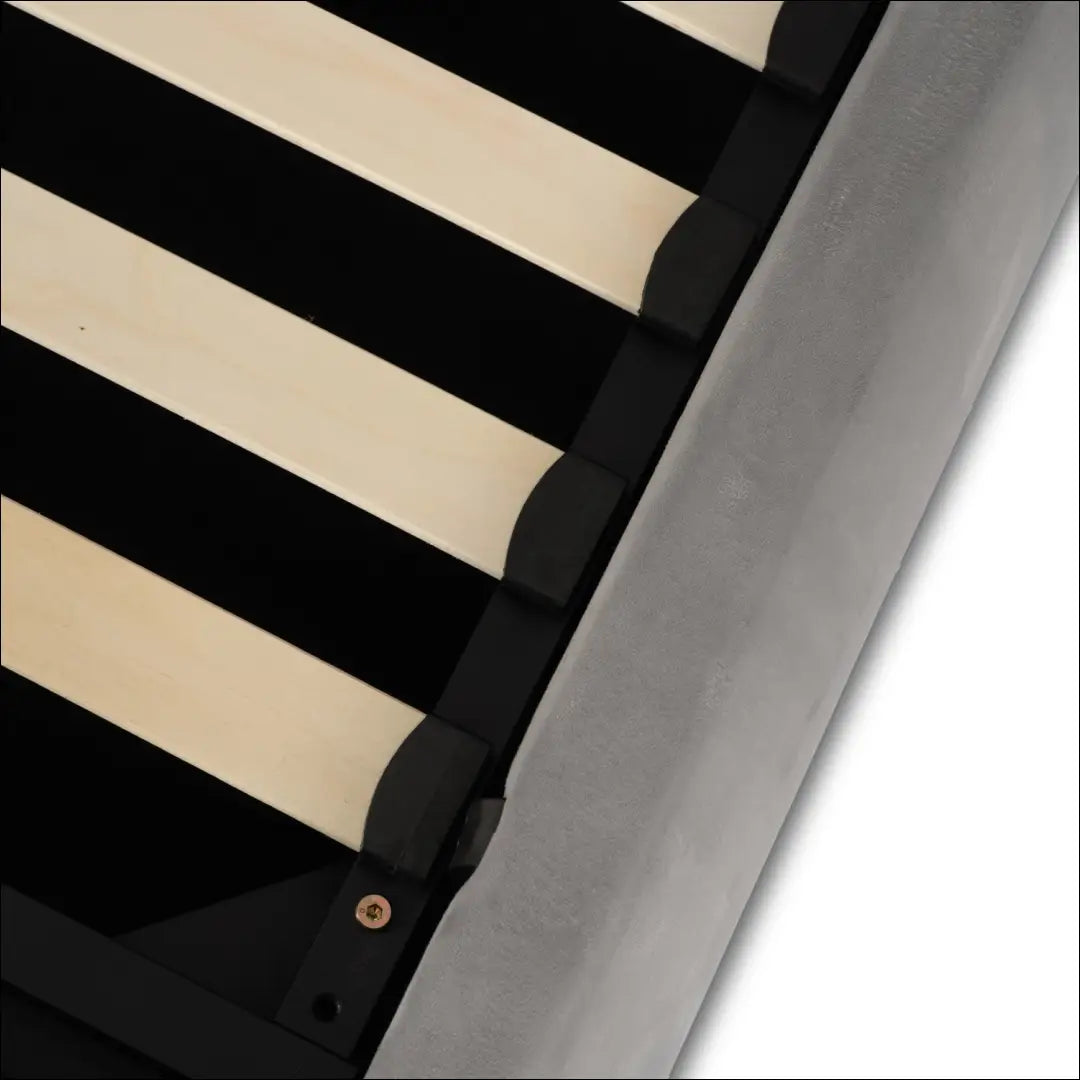 Lova su patalynės dėže veliūro audiniu pilkos spalvos 160x200 TE874 - €312 Save 15% __label:Pristatymas 5-14 d.d.,