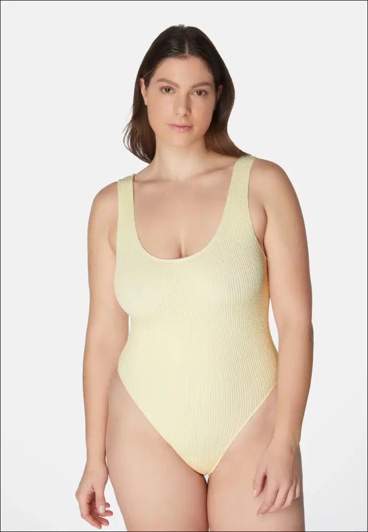 Maudymosi kostiumėlis “Sorbet Island” DR093 - €65 Save 50% 50-100, __label:Pristatymas 1-2 d.d., color-kremas,