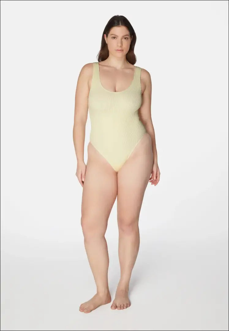 Maudymosi kostiumėlis “Sorbet Island” DR093 - €65 Save 50% 50-100, __label:Pristatymas 1-2 d.d., color-kremas,
