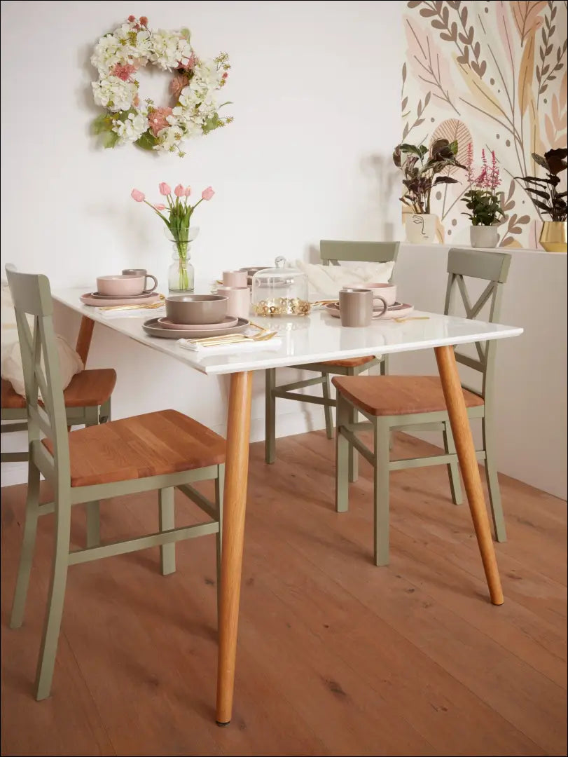 Medinė kėdė VI1369 - €101 Save 50% 100-200, __label:Pristatymas 1-2 d.d., color-ruda, color-zalia, kedes-valgomojo €100