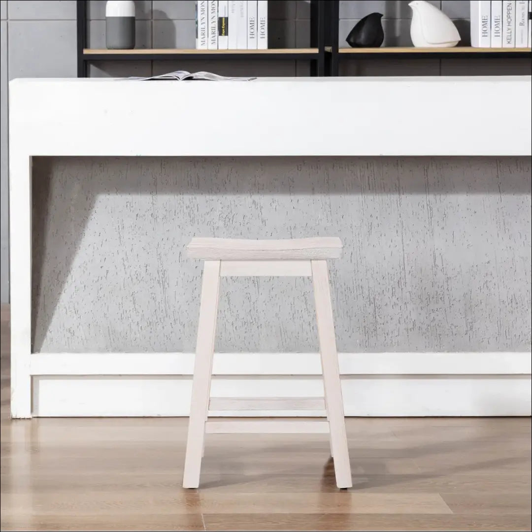 Medinė pusbario kėdė VI1013 - €64 Save 55% 50-100, __label:Pristatymas 1-2 d.d., baro-kedes, color-balta,