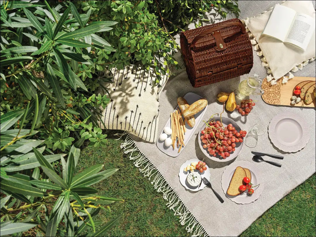 Melamino lėkštučių komplektas (3vnt) DI8558 - €16 Save 55% __label:Pristatymas 1-2 d.d., color-balta, indai,