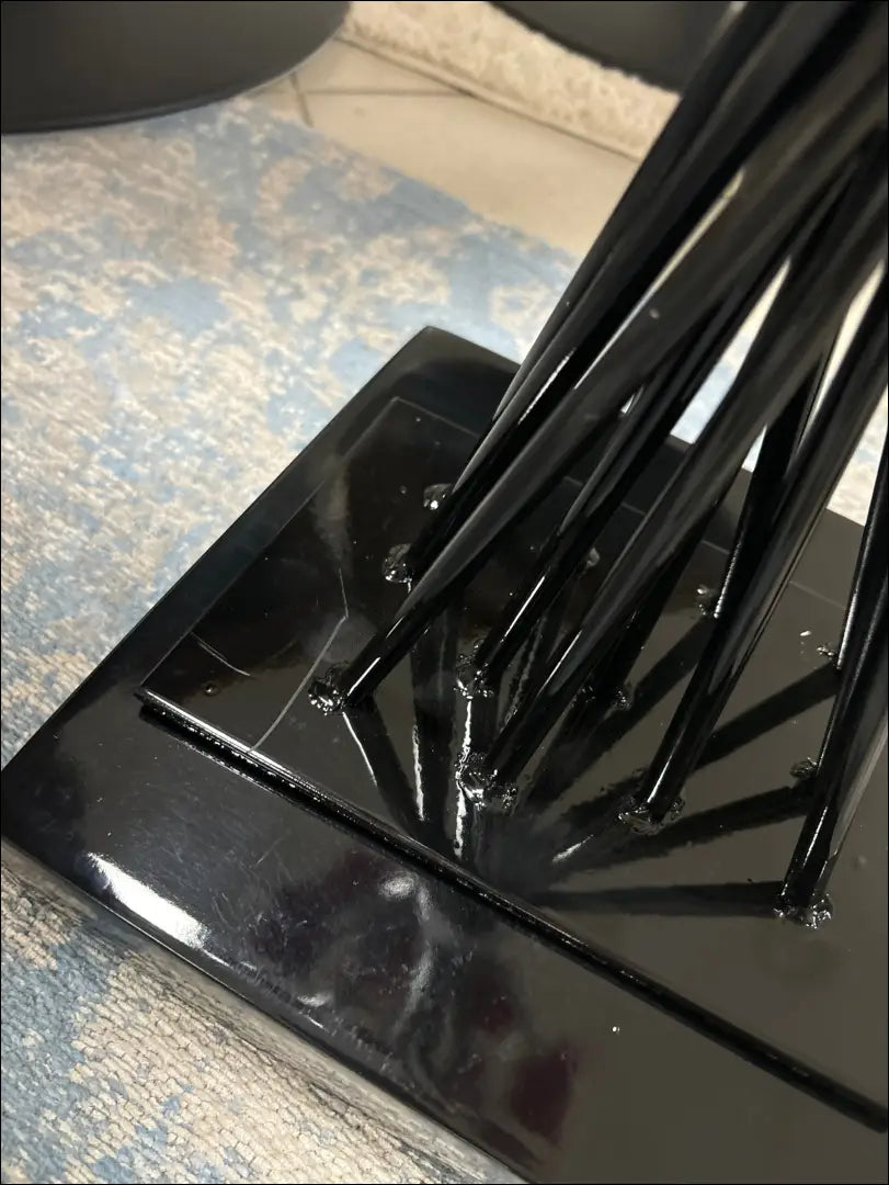 Metalinė dekoracija DI7824 - €128 Save 75% 100-200, __label:Pristatymas 1-2 d.d., color-juoda, color-raudona,