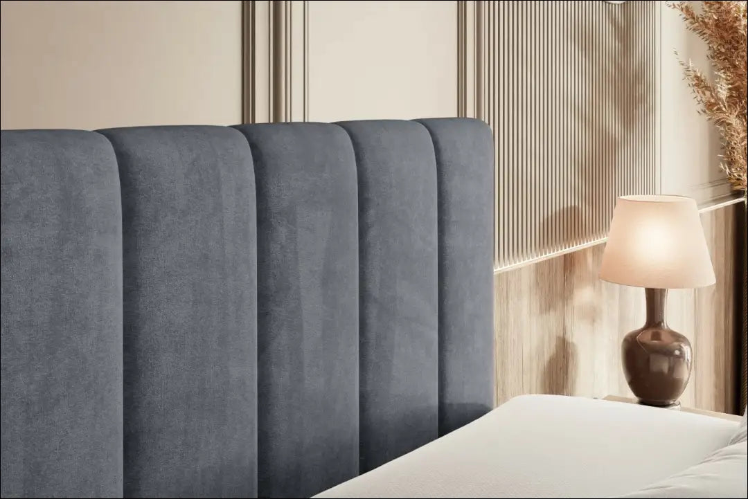 Miegamojo lova (180x200cm) GI900 - €730 Save 50% __label:Pristatymas 1-2 d.d., color-pilka, material-aksomas,