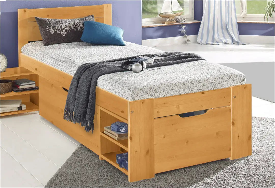 Miegamojo lova su ištraukiamu naktiniu staliuku (90x200cm) GI867 - €190 Save 50% 100-200, __label:Pristatymas 1-2 d.d.,