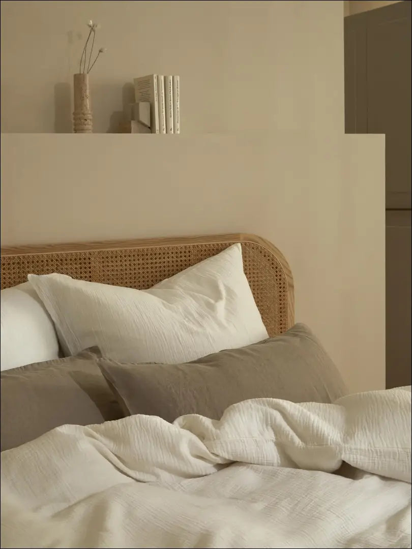 Muslino pagalvės užvalkalas DI11608 - €7 Save 65% __label:Pristatymas 1-2 d.d., color-balta, material-medvilne,