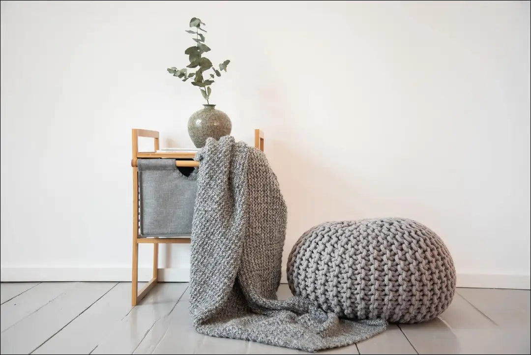 Naktinis staliukas GI624 - €32 Save 50% 25-50, __label:Pristatymas 1-2 d.d., color-pilka, color-ruda, material-bambukas