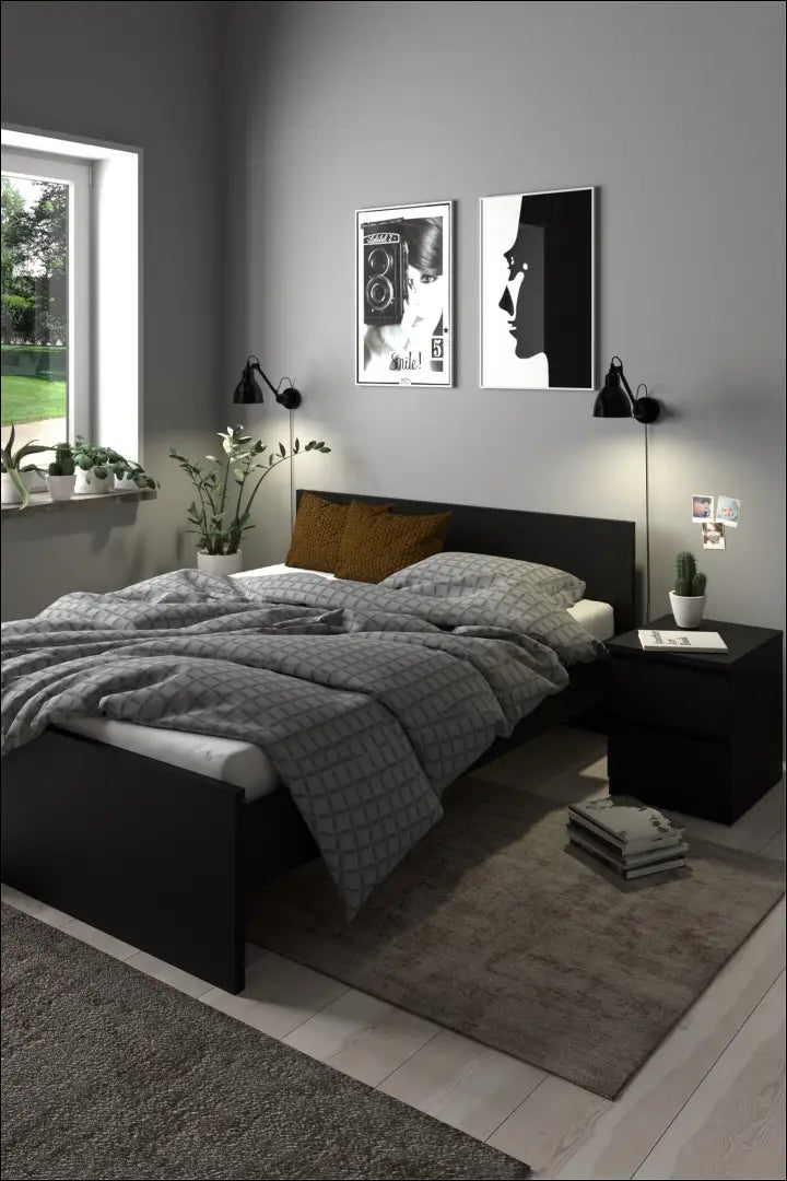 Naktinis staliukas GI651 - €50 Save 50% 50-100, __label:Pristatymas 1-2 d.d., color-juoda, material-mediena, miegamojo