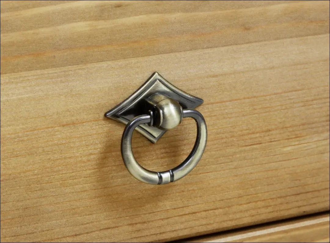 Naktinis staliukas GI696 - €65 Save 50% 50-100, __label:Pristatymas 1-2 d.d., color-ruda, material-medzio-masyvas,