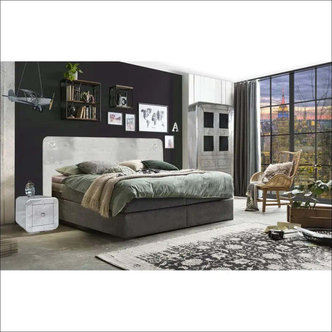 Naktinis staliukas ’Seifas’ GI597 - €149 Save 50% 100-200, __label:Pristatymas 1-2 d.d., color-sidabrine,