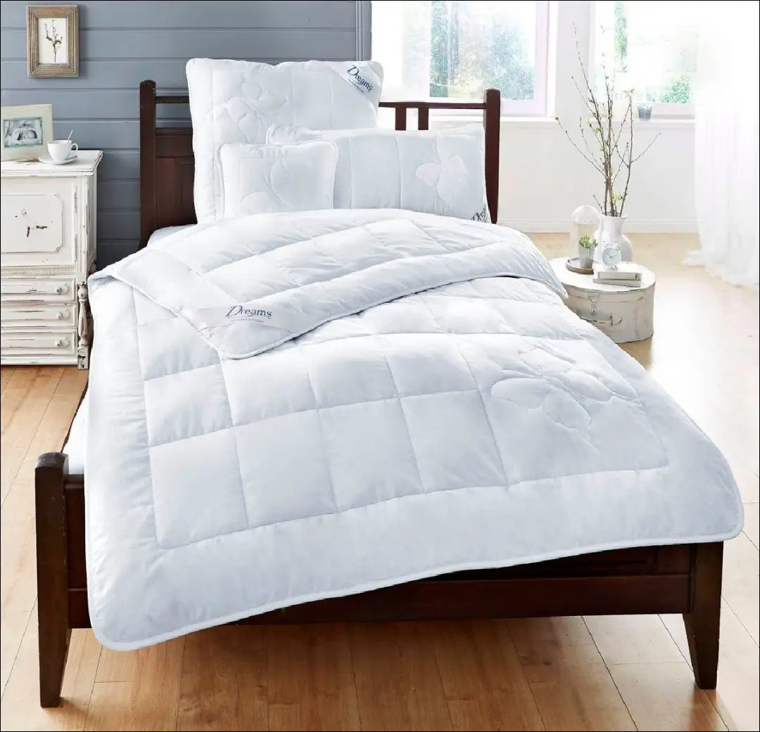 Natūralaus pluošto pagalvė „Classic Silk“ DI12310 - €25 Save 50% 25-50, __label:Pristatymas 1-2 d.d., color-balta,