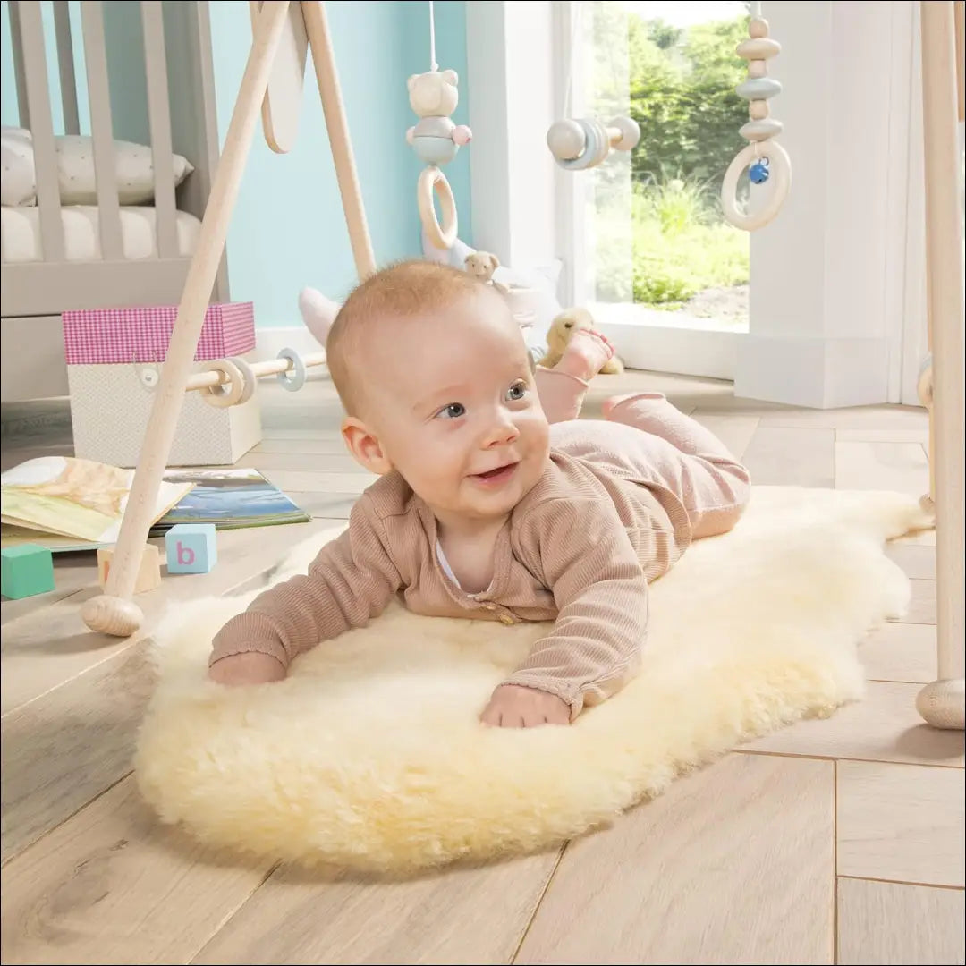 Natūralus kailis DI11407 - €35 Save 70% 25-50, __label:Pristatymas 1-2 d.d., color-geltona, kita, material-vilna €25