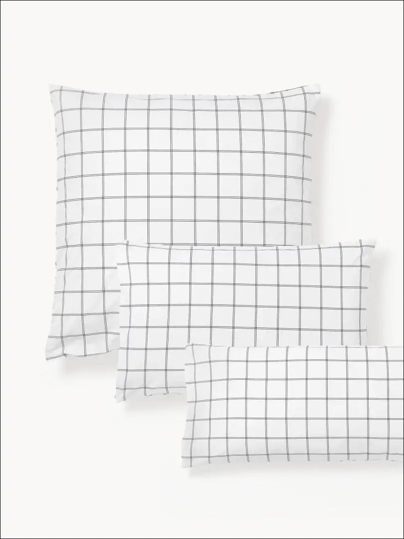 Pagalvės užvalkalas (50x70cm) DI7026 - €6 Save 50% __label:Pristatymas 1-2 d.d., color-balta, color-juoda,