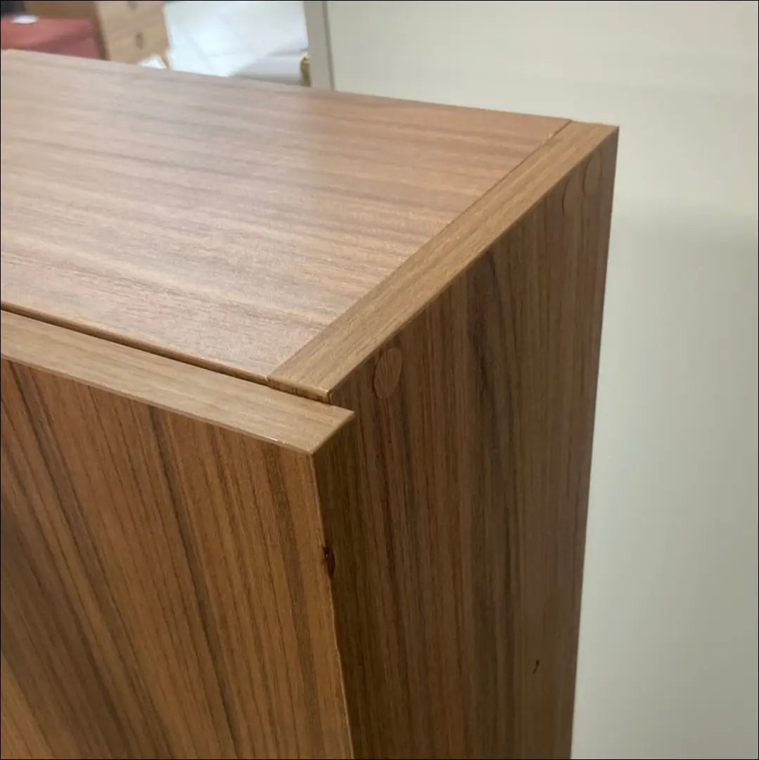 Pakabinama spintelė KI705 - €66 Save 60% 50-100, __label:Pristatymas 1-2 d.d., color-ruda, material-mediena, pazeistas