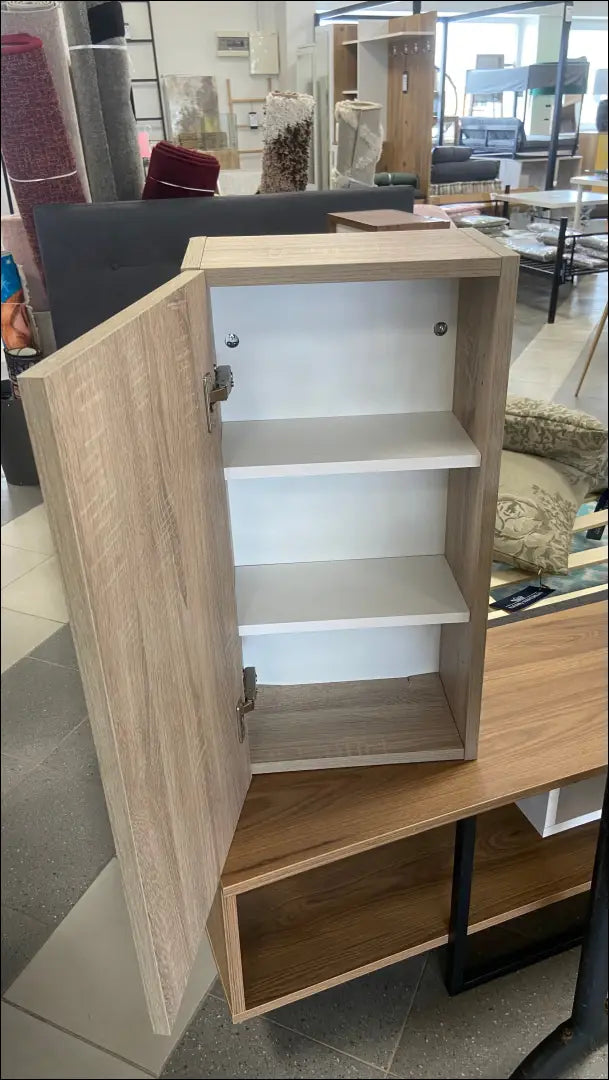 Pakabinama spintelė KI708 - €52 Save 55% 50-100, __label:Pristatymas 1-2 d.d., color-ruda, material-mediena, pazeistas