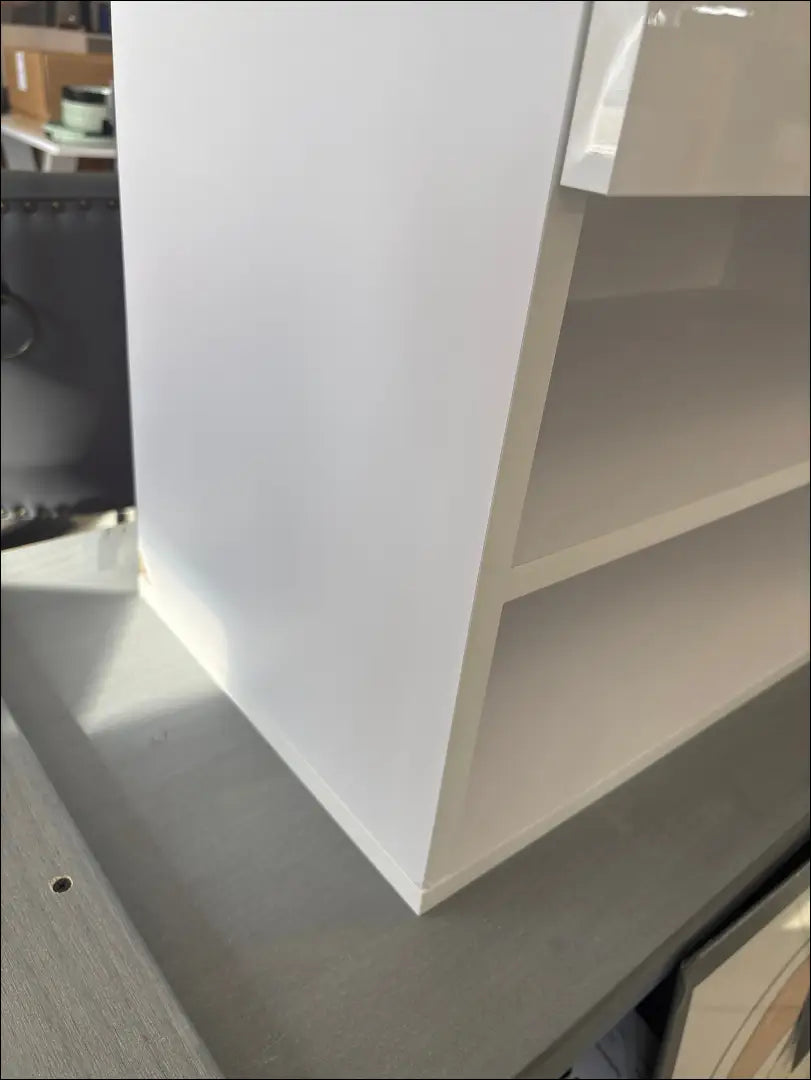 Pakabinama vonios spintelė KI1341 - €25 Save 70% 25-50, __label:Pristatymas 1-2 d.d., color-balta, material-mediena,