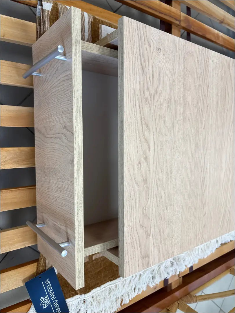 Pakabinamas naktinis staliukas GI476 - €40 Save 55% 25-50, __label:Pristatymas 1-2 d.d., color-ruda, material-mediena,